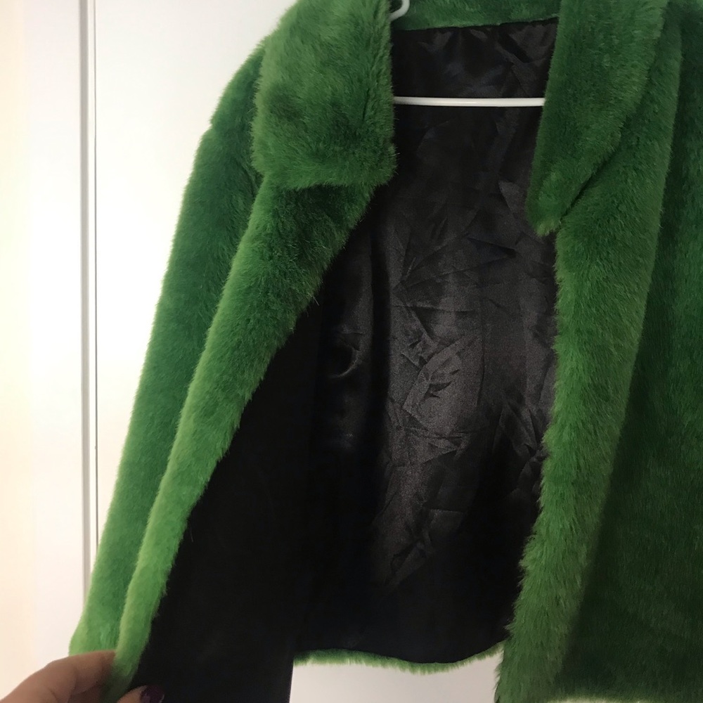 Faux Fur Green Glam Coat - Picture 5 of 6